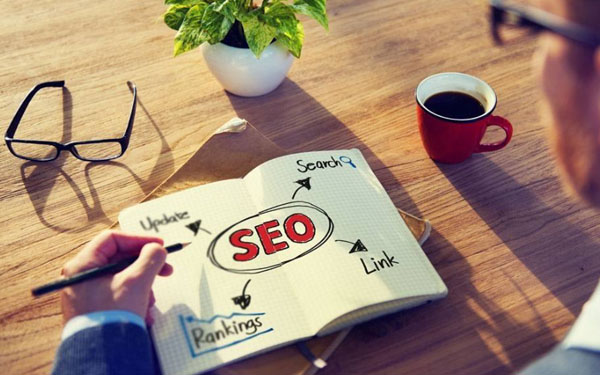 SEO優(yōu)化技巧分享網(wǎng)站內(nèi)部鏈接！