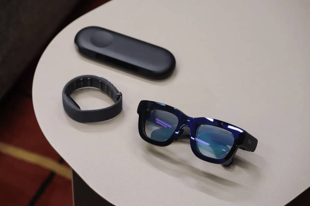 取代 Vision Pro？深度解析 Meta 重磅發(fā)布的全新AR產(chǎn)品 Orion